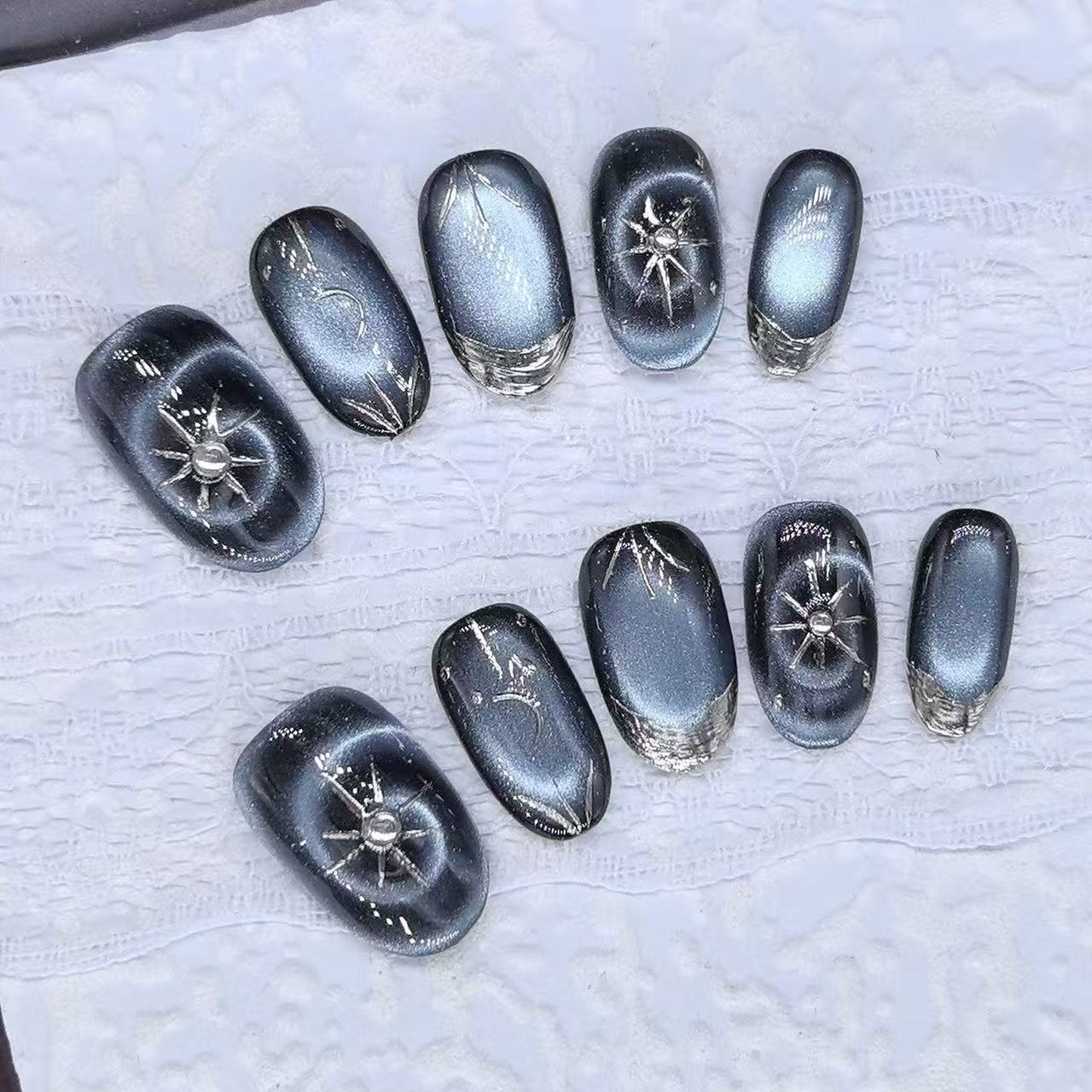 Handmade press-on nails Cat Eye Conch