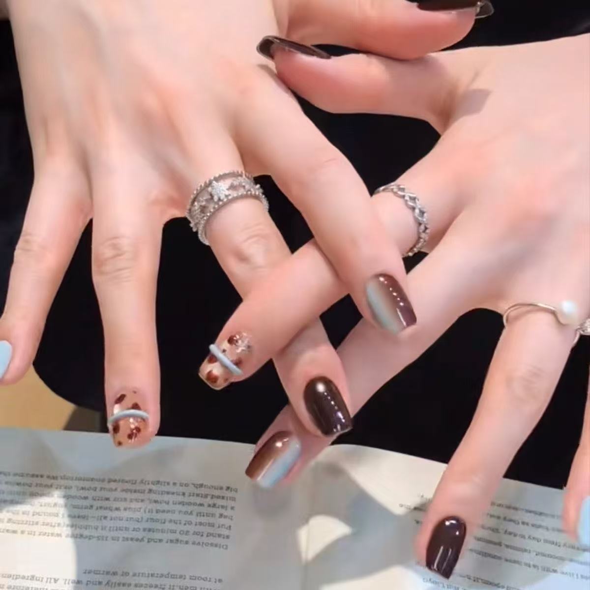 Customizable handmade press-on nails, short square