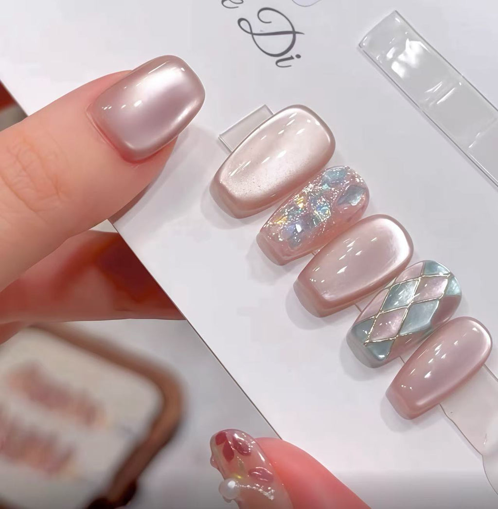 Handmade Viral Cat Eye Diamond Nails – Lux Magnet Glow Press-on nails|customizable