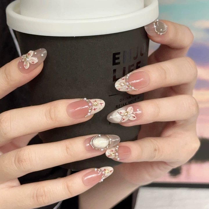 Creamy Cat Eye Press-On Nails | Handmade Customizable