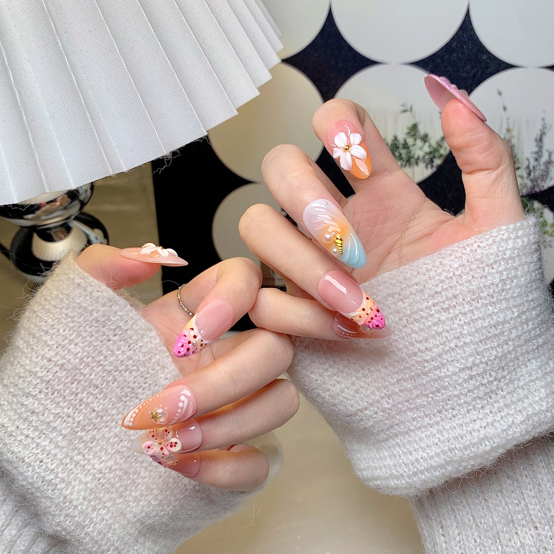 3D Sculpted Seashell Almond