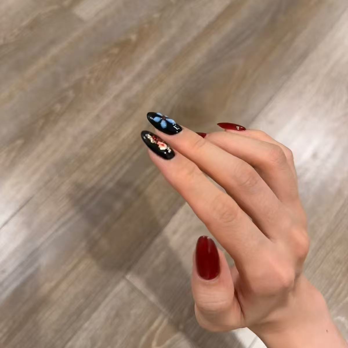 Custom 3D Embossed Bauhinia Press-On Nails | Handmade Christmas Gift